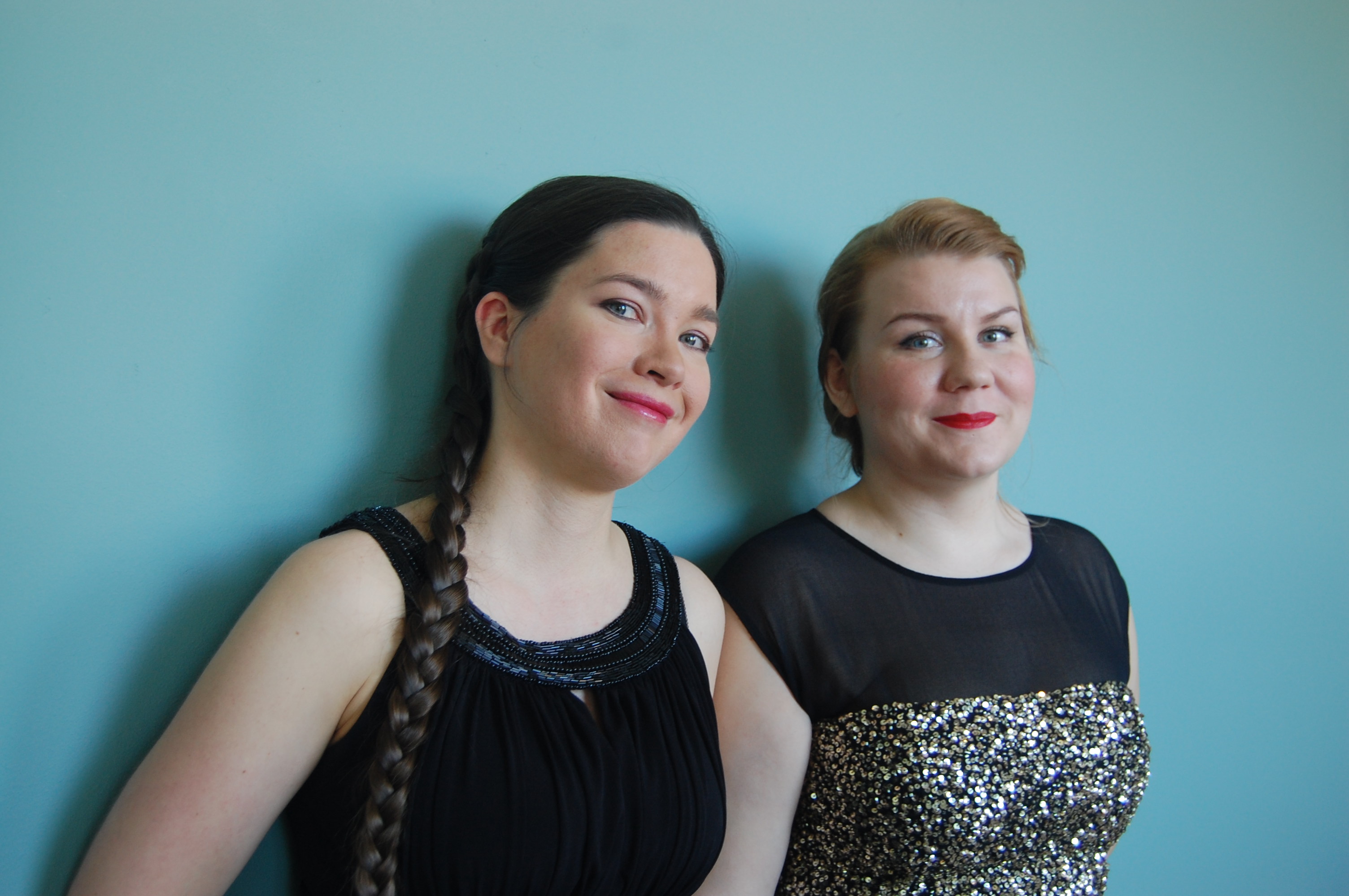 konsertin esiintyjät sopraano Veera Niiranen ja pianisti Mirva Helske